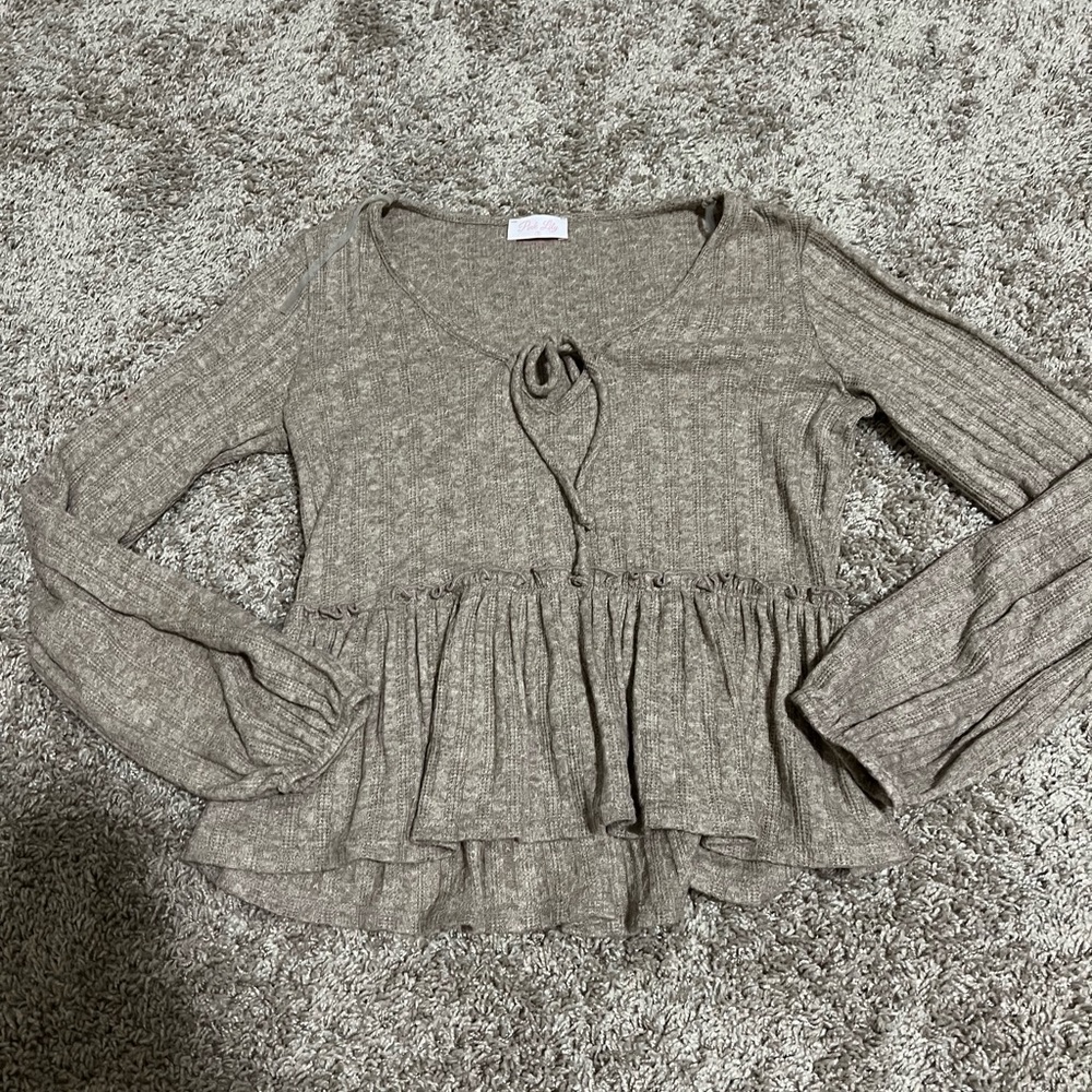 Pink lily size small sweater top
